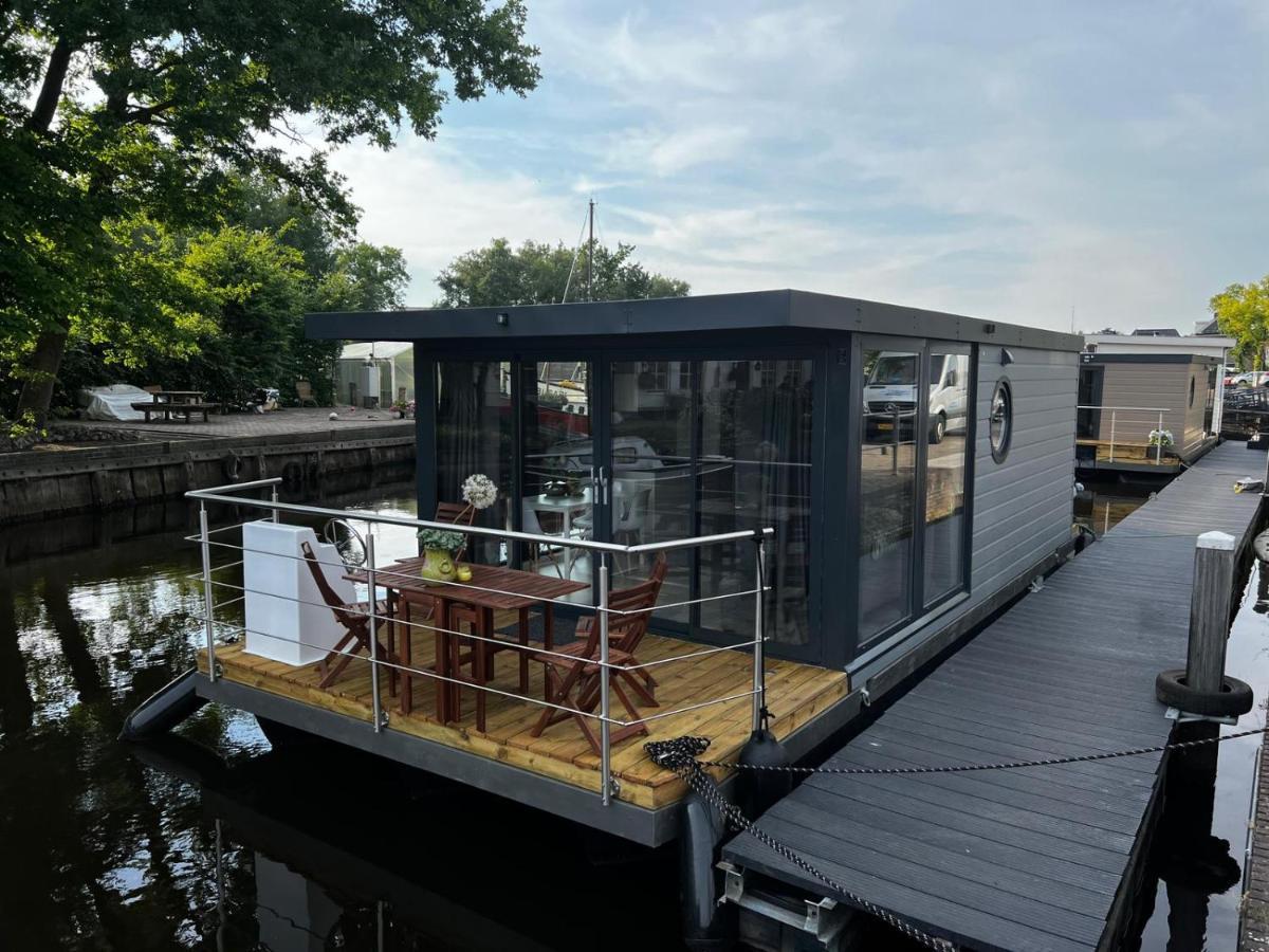 New Houseboat 2 Bedrooms Zwartsluis Exterior photo